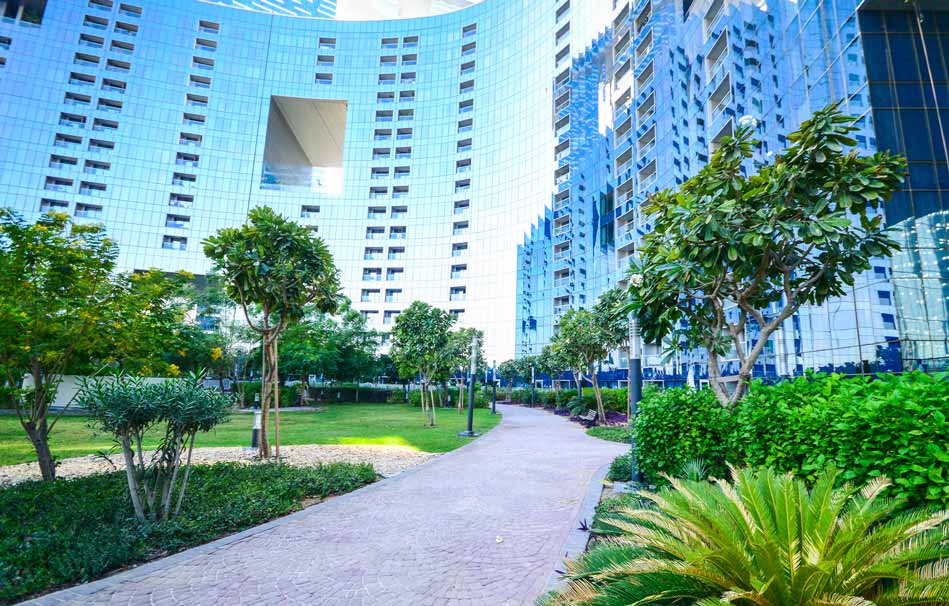 Arc Towers by Aldar